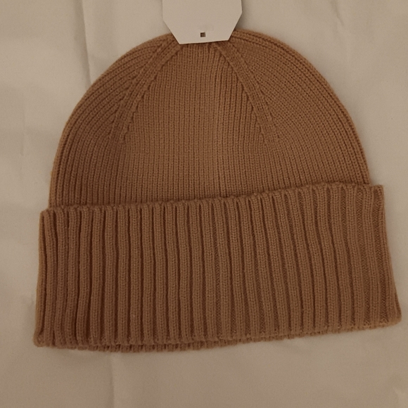 Camel Cuff Beanie (NWT) - Picture 1 of 1